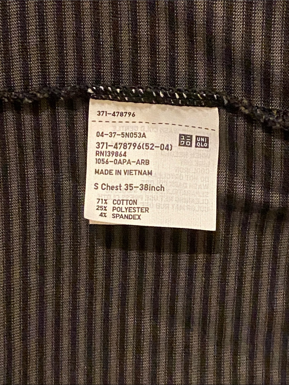Uniqlo Airism t-shirt - Picture 4 of 4